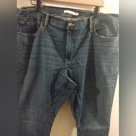 Levi jeans Plus size 22w - Picture 2 of 4